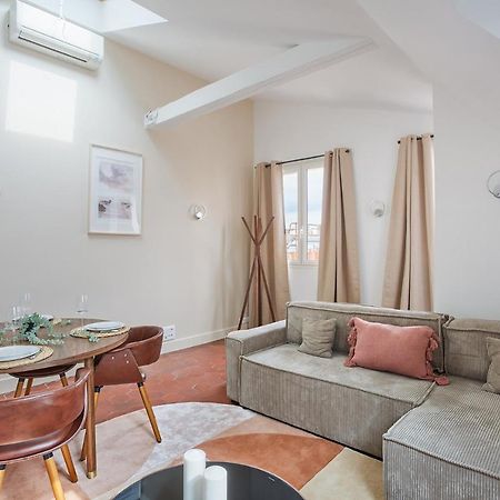 Apartement Montaigne George V By Studio Prestige Paris Exterior photo