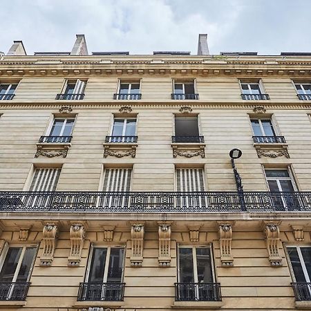 Apartement Montaigne George V By Studio Prestige Paris Exterior photo